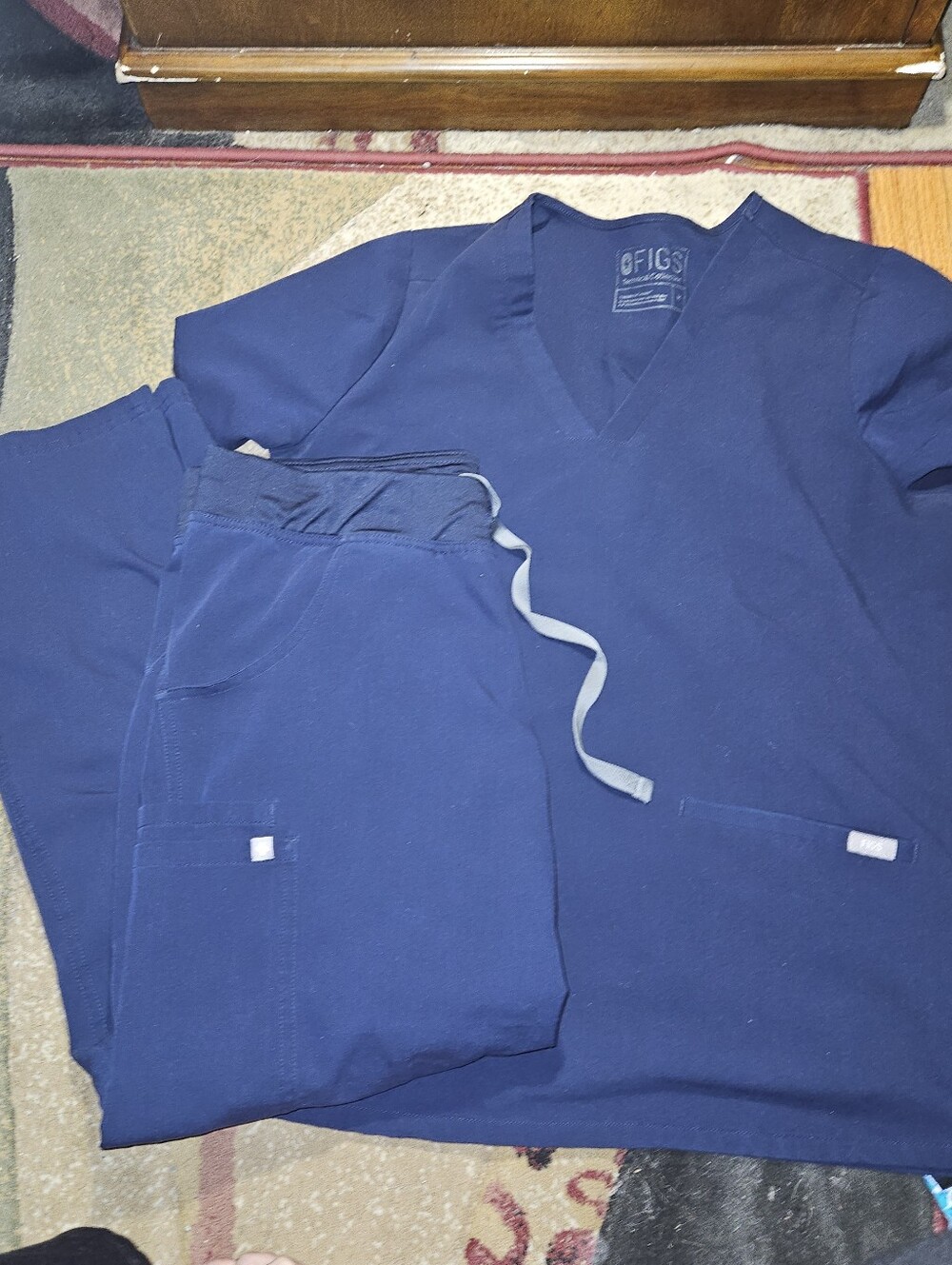 Navy Figs Scrub Set